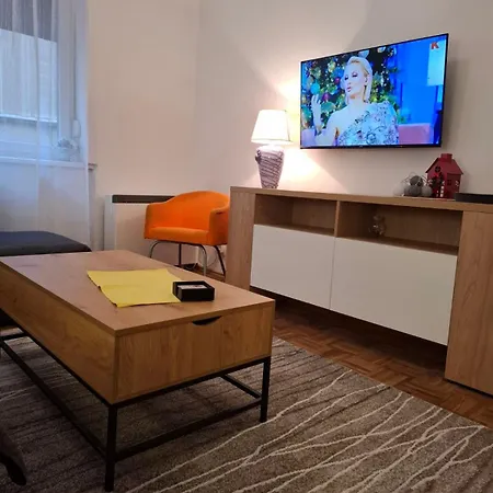 Sunny Days Lägenhet *